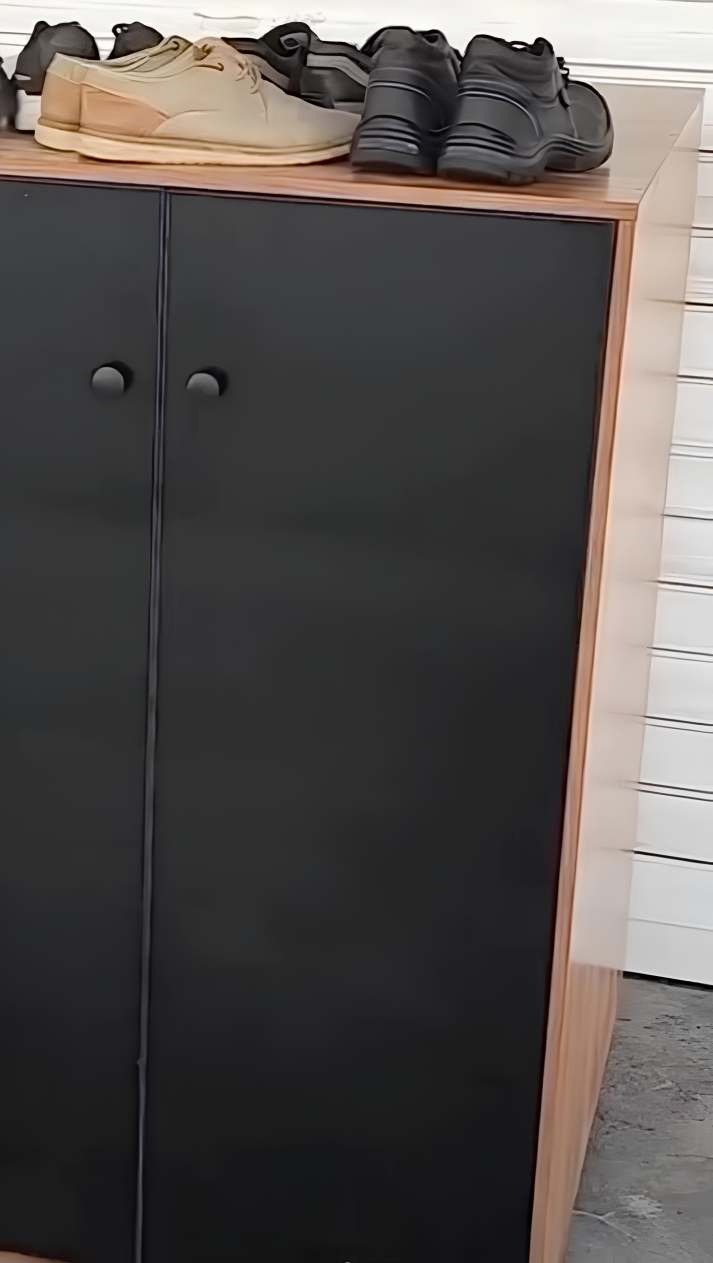Infinity Shoe Rack – Endless Storage for Sneakers, Heels & More